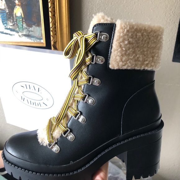 Steve Madden bundle up black leather boots - Picture 3 of 4